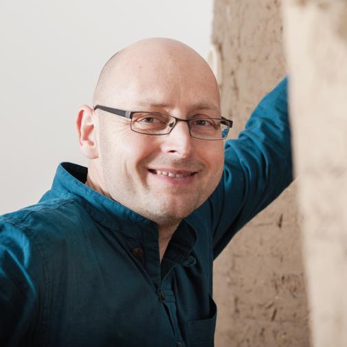 lehmbau1051 Portrait Quadrat