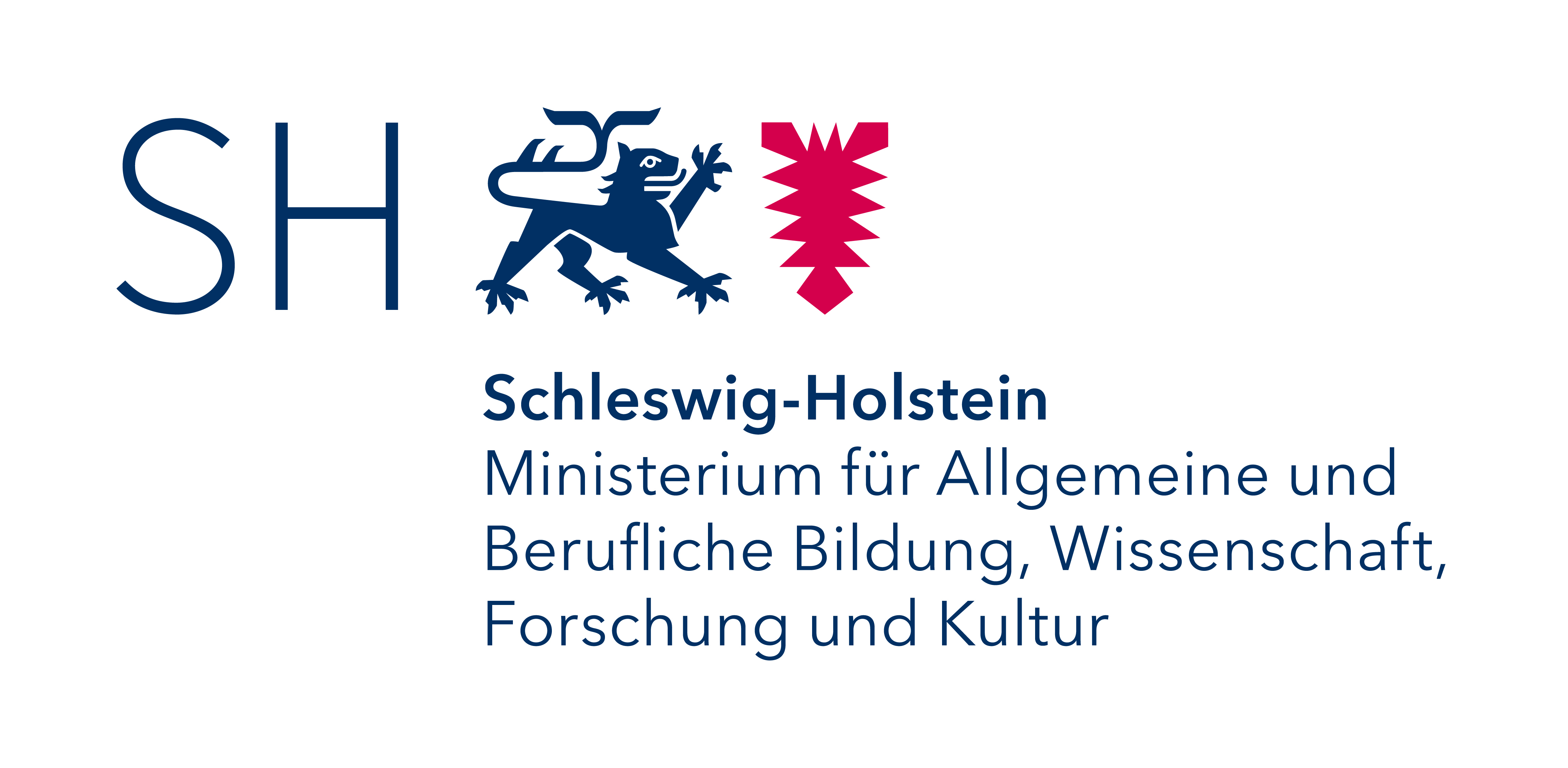 Logo des Ministerium für Bildung, Wissenschaft und Kultur von Schleswig-Holstein als Schriftbild in dunkelblau SH, daneben ein Löwe und roten Hummer